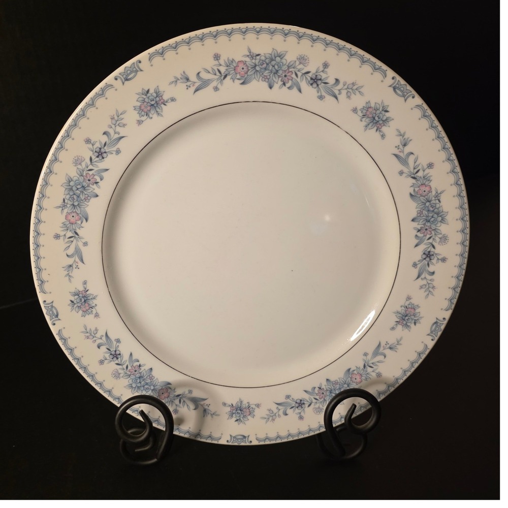 Sandalwood Harmony 5217 Fine China Dinner Plate 10.5" Blue Pink Floral